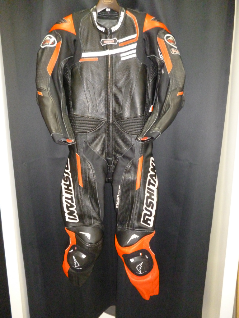 KUSHITANI レザースーツ K-0003XX